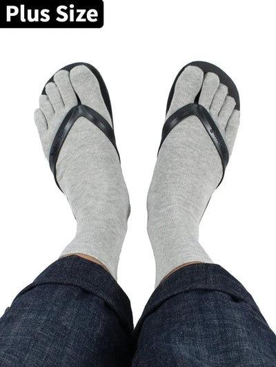 Say Goodbye to Sweaty Feet: How Five-Toe Socks Combat Moisture and Athlete's Foot